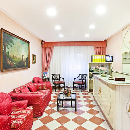 Hotel Augustea Rome Exterior photo